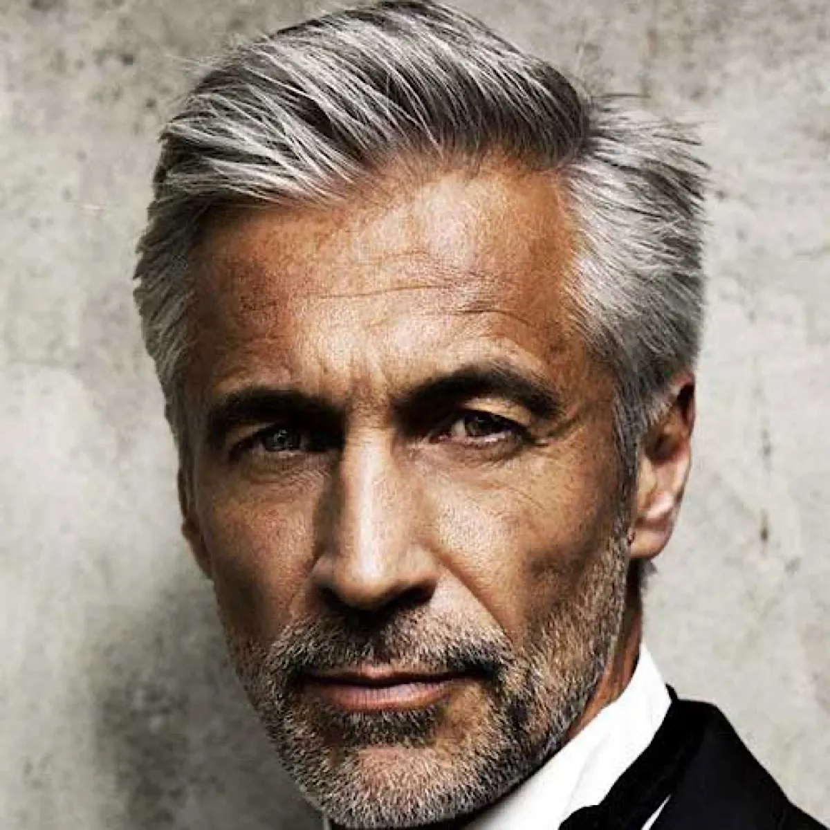 47 Sexy Hairstyles For Older Men for 2024